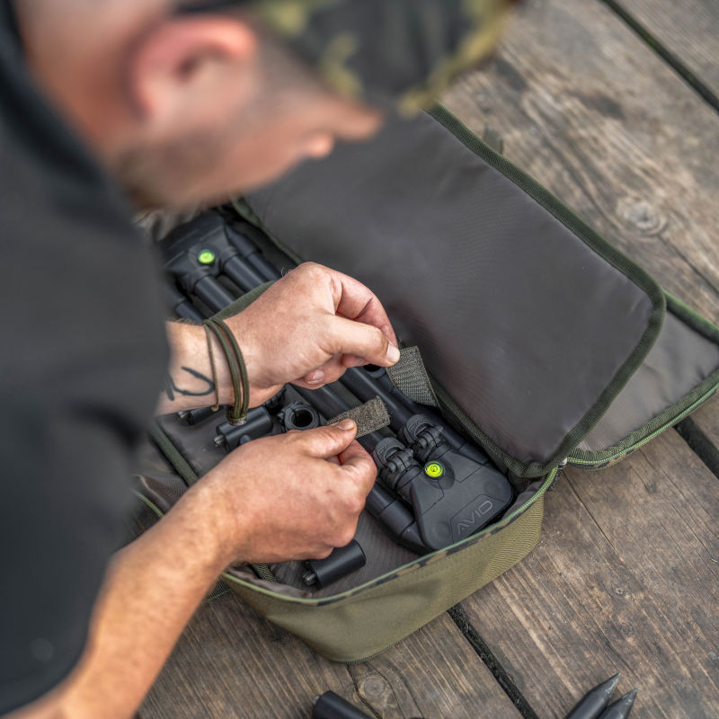 Avid Carp Revolve Super Low Pod